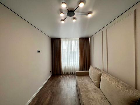 квартира за адресою Степана Бандери вул., 77-Б