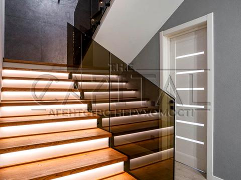 будинок за адресою Абрикосова вул., 30