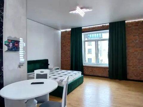 квартира по адресу Братьев Рогатинцев ул., 18