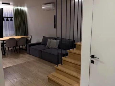 квартира за адресою Замарстинівська вул. (Калініна), 233-В