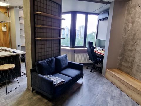 комерційна за адресою Борисо-Глібська вул. (Ватутіна), 79