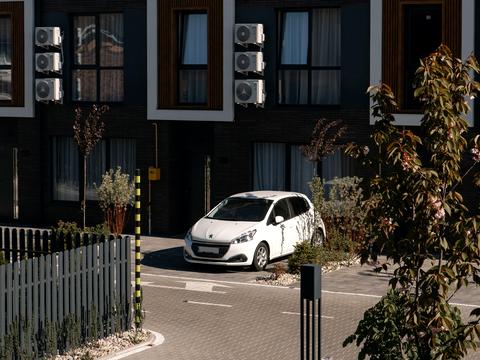 будинок за адресою Приозерна вул., 21