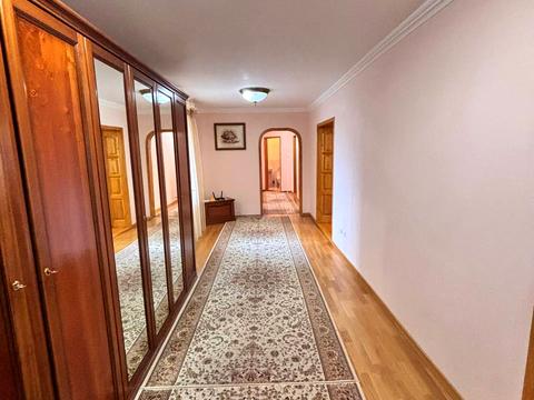 квартира за адресою Джохара Дудаєва вул., 5