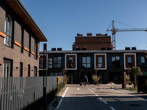 будинок за адресою Приозерна вул., 21