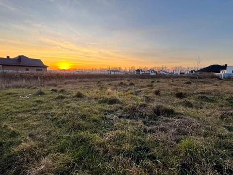 ділянка за адресою сонячна