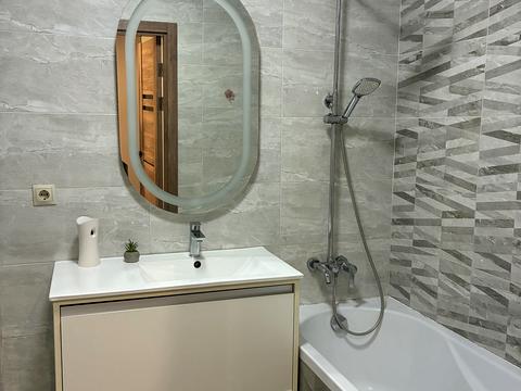 квартира за адресою Євгена Рихліка вул. (5-й Щорса), 15