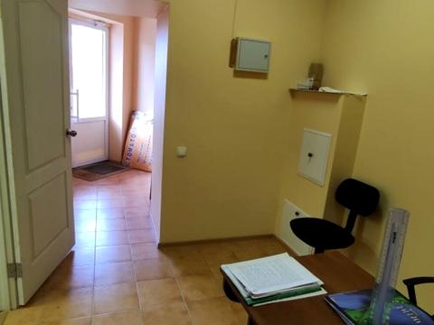 комерційна за адресою Тополина вул., 7-А