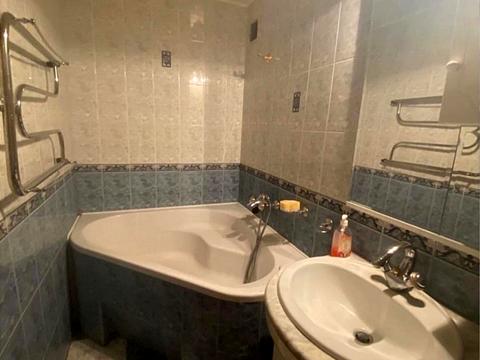 квартира за адресою Дмитра Скоробогатова вул., 7