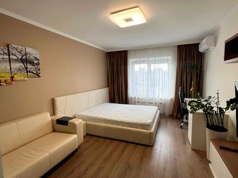 квартира за адресою Драгоманова вул., 12-А