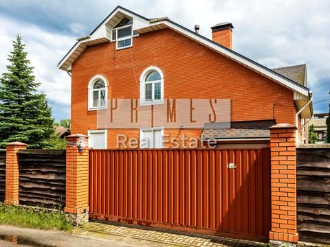 дом по адресу Достоинства ул. (Жертв Революції)