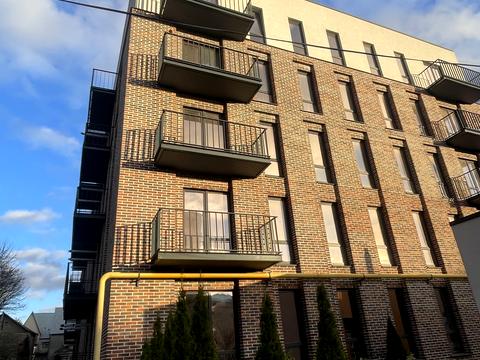 квартира за адресою Лісова вул., (Будинок)