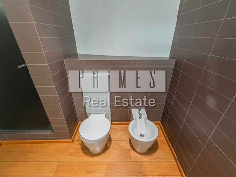 комерційна за адресою Богдана Хмельницького вул., 30/10