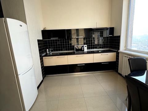 квартира за адресою Володимира Івасюка просп. (Героїв Сталінграду), 4-А