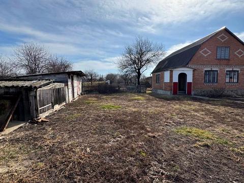 будинок за адресою центральна