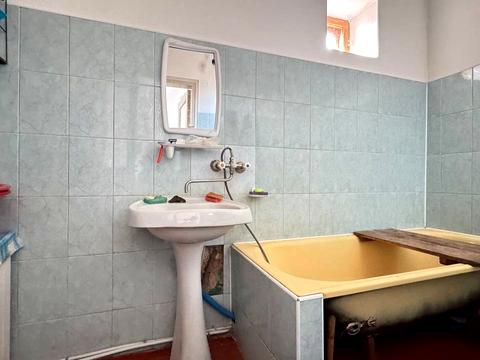 будинок за адресою центральна