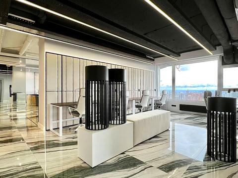 комерційна за адресою Кловський узвіз, 7