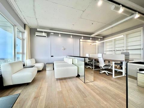 комерційна за адресою Кловський узвіз, 7