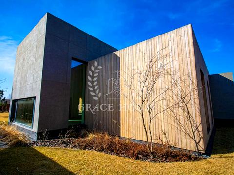 дом по адресу Плютовская ул.