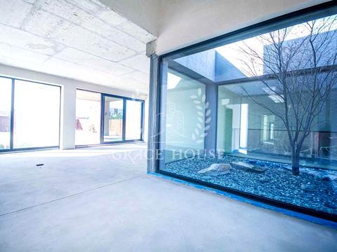 дом по адресу Плютовская ул.