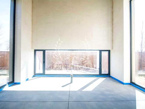 дом по адресу Плютовская ул.