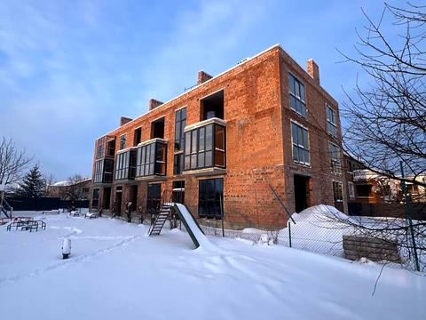 квартира по адресу Ивана Богуна ул., 2