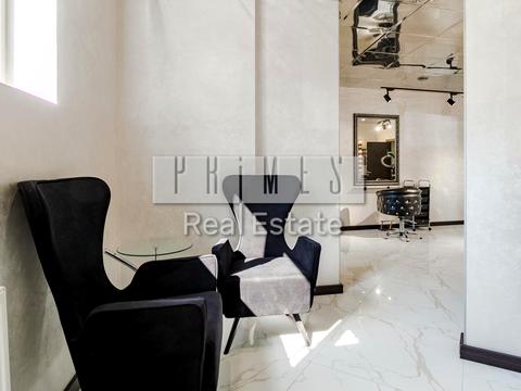 комерційна за адресою Київ, Метрологічна вул., 7-Б