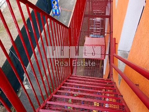 комерційна за адресою Київ, Борщагівська вул., 204