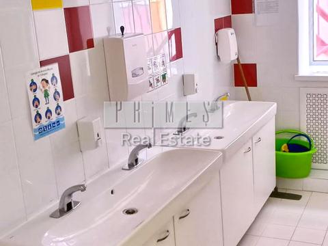 комерційна за адресою Київ, Борщагівська вул., 204