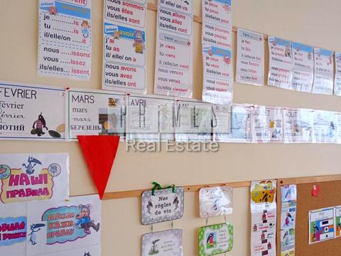 комерційна за адресою Київ, Борщагівська вул., 204