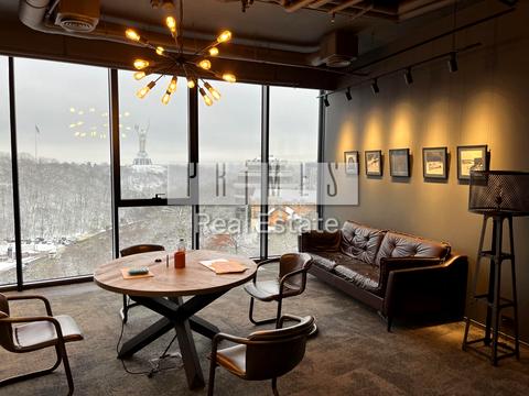 комерційна за адресою Київ, Болсуновська вул. (Сергія Струтинського), 2