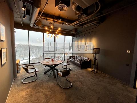 комерційна за адресою Київ, Болсуновська вул. (Сергія Струтинського), 2