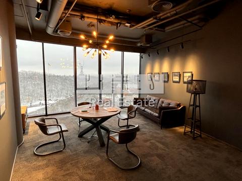 комерційна за адресою Київ, Болсуновська вул. (Сергія Струтинського), 2