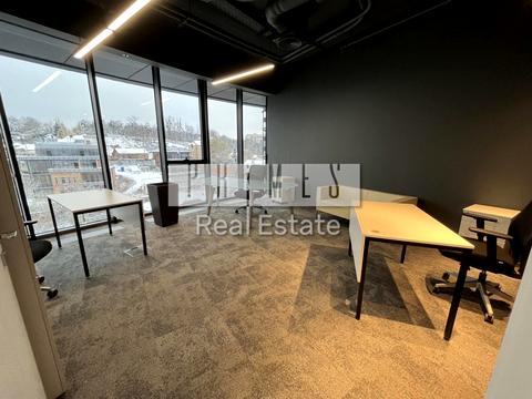 комерційна за адресою Київ, Болсуновська вул. (Сергія Струтинського), 2