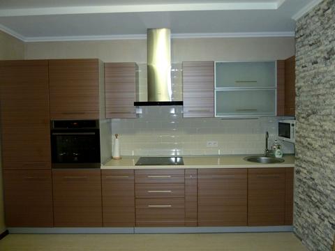 квартира за адресою Ревуцького вул., 9