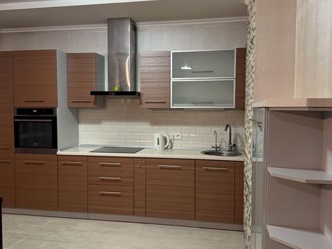 квартира за адресою Ревуцького вул., 9