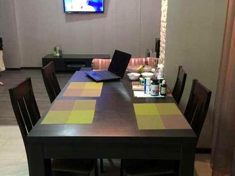 квартира за адресою Ревуцького вул., 9