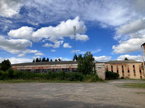 комерційна за адресою Миру, 20