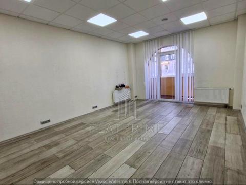 коммерческая по адресу Ивана Франко ул., 15