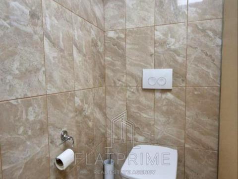 коммерческая по адресу Ивана Франко ул., 15