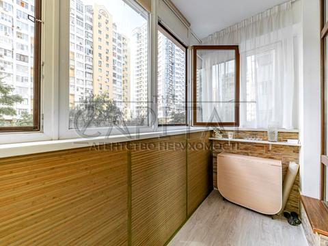 квартира по адресу Андрея Верхогляда ул. (Михайла Драгомирова), 12