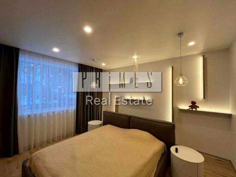 будинок за адресою Амосова вул.