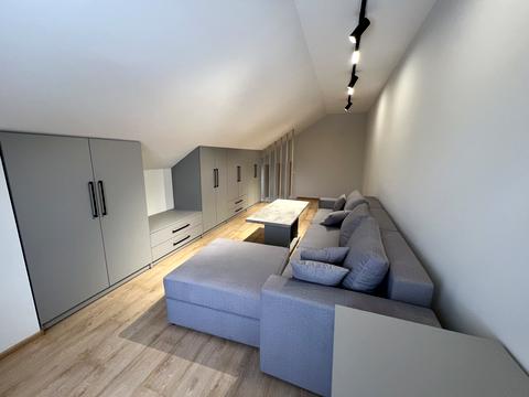 дом по адресу 2-й проїзд Праведників Світу, 2