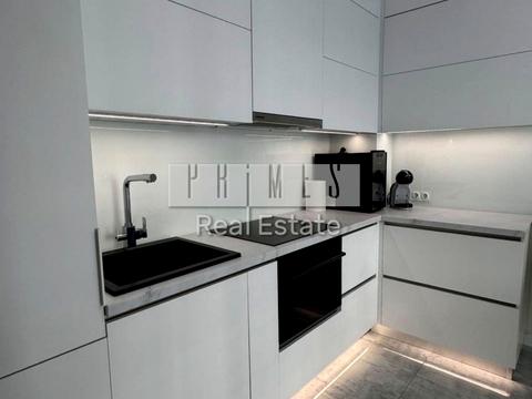 квартира за адресою Михайла Максимовича вул. (Онуфрія Трутенка), 28-Д