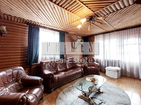 дом по адресу Вишнева ул. (Жовтнева)