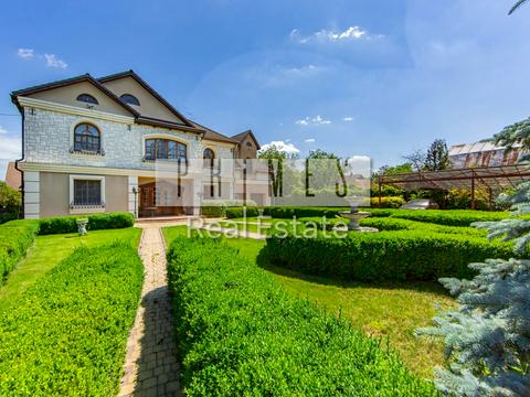 дом по адресу Вишнева ул. (Жовтнева)