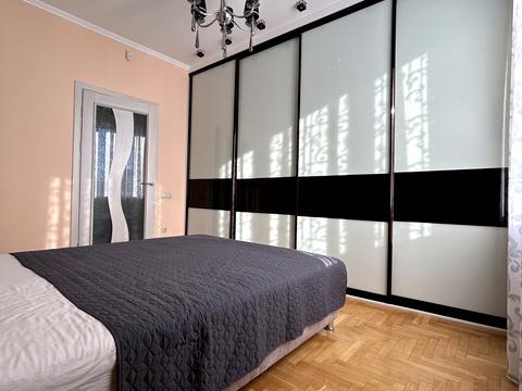 квартира по адресу Русская ул., 18