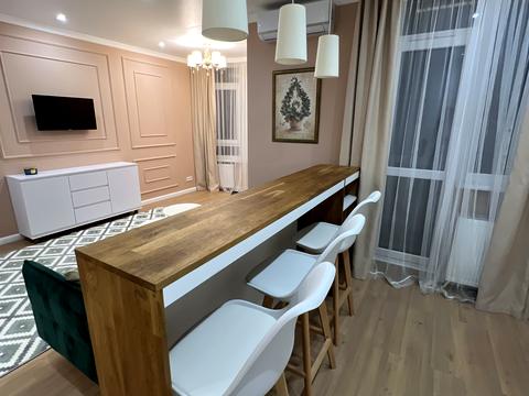 квартира за адресою Богдана Хмельницького вул., 76