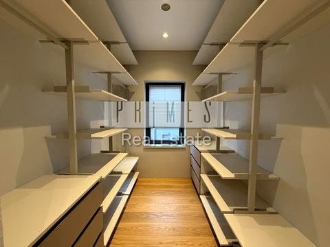 будинок за адресою Щаслива