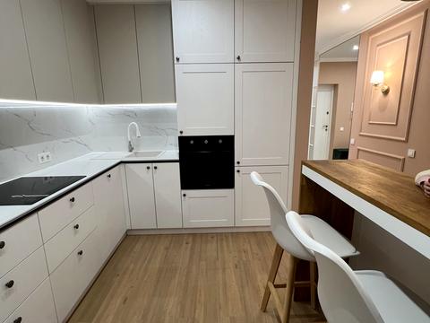 квартира за адресою Богдана Хмельницького вул., 76