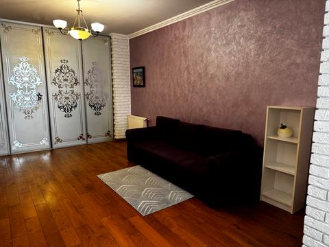 квартира за адресою Задворецька вул., 1а